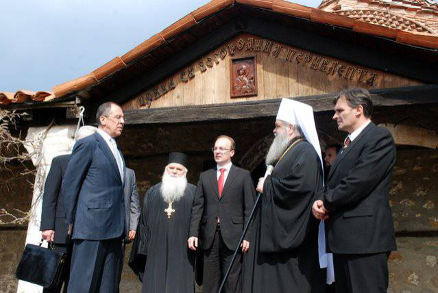 lAVROV 10