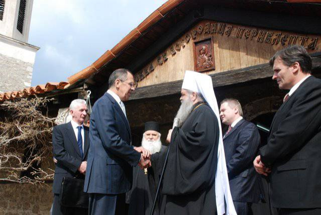 lAVROV 12