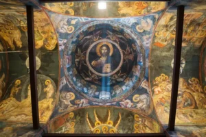 Света архиерејска Литургија во Деветнаесеттата недела по Педесетница во храмот „Света Богородица Перивлепта“ во Охрид
